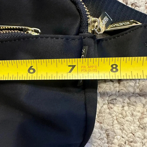 Zorfin black belt bag, Fanny pack, cross body bag with 4 zipper pockets. - Picture 9 of 10